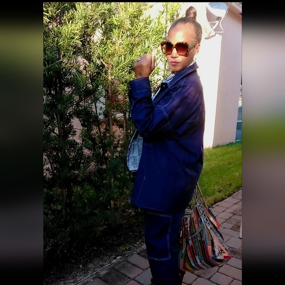 Utility jean jacket (see closet for purse in the pictures) - Picture 14 of 15